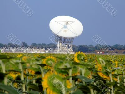 Parabolic antenna