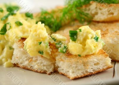 Scrambled Eggs On Toast Scrambled Eggs On Toast
