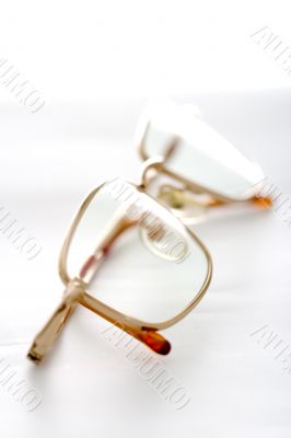 glasses macro