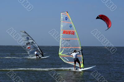 Kite and windsurfing