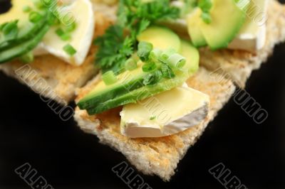 Camembert And Avocado Bites