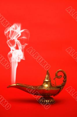 Smoking Genie Lamp