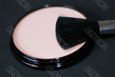 Face Powder with Applicator Brush
