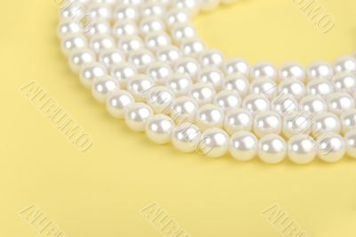 Luxury pearl necklace
