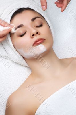 beauty salon series, facial mask removing