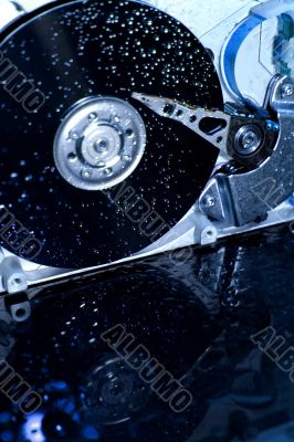 hard disk drive hard disk drive