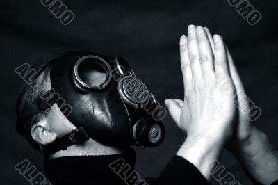 Gas mask