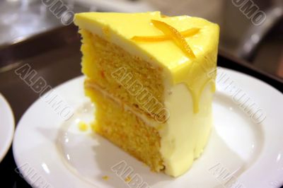 Lemon cake