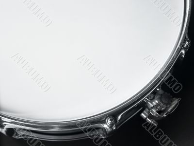 edge of drum edge of drum