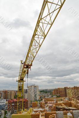 Construction crane