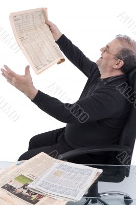 Senior read newspaper