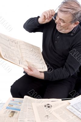 Senior read newspaper Senior read newspaper