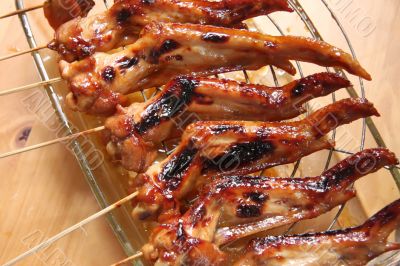 Grilled chicken wings