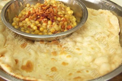 Naan and beans Naan and beans