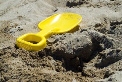 Yellow Shovel Yellow Shovel
