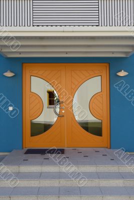 Initial door in an orange design