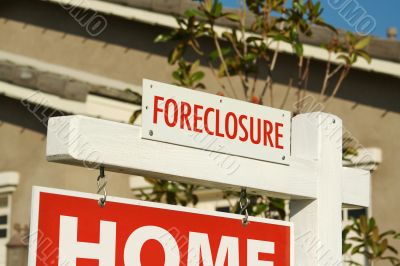 Foreclosure Real Estate Sign