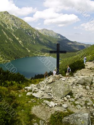 Cross on the lake