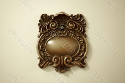 Elegant Victorian Peep Hole