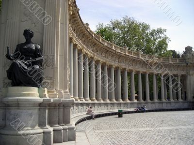 Columns and a goddess