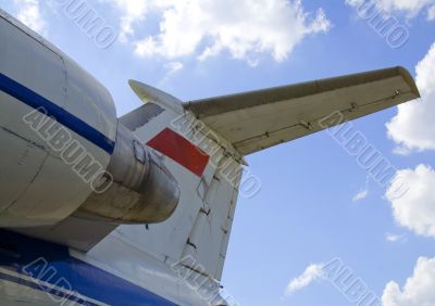 Aircraft tail with turbine