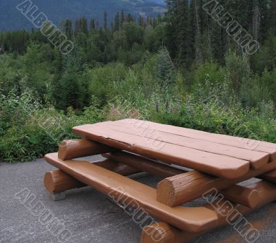 picnic table
