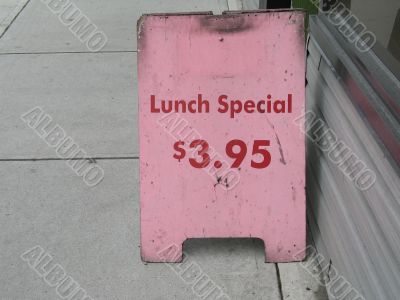 lunch special sign