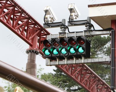 red and green lights