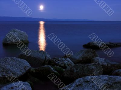 Moonrise on lake