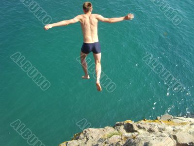Jump in water Jump in water
