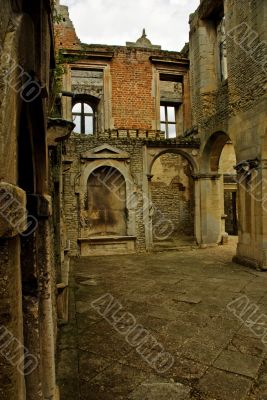 Elizabethan ruins