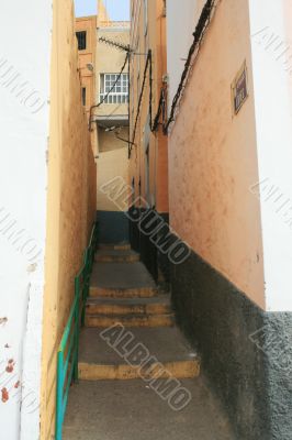 Narrow street of Las Palmas