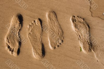 Footprints in sand Footprints in sand