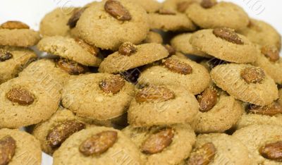 oatmeal cookies with almond