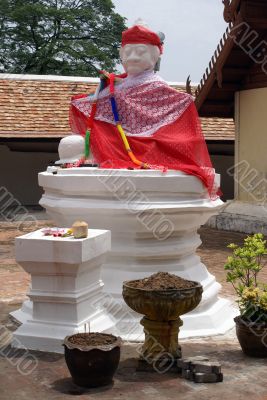 Statue in Lampang Luang