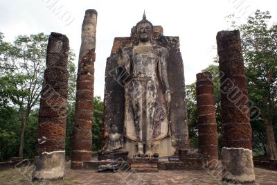 Buddha and columns