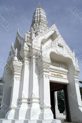 White pagoda