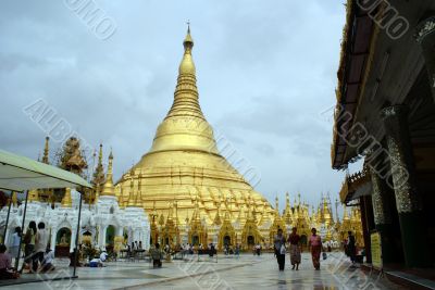 Near Shwedagon Paya Near Shwedagon Paya