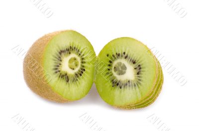 cutting kiwi