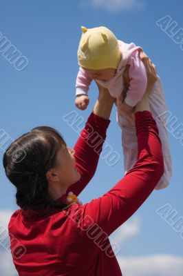 Baby with mom