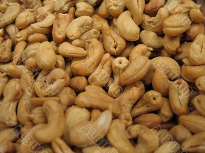 bulk cashews
