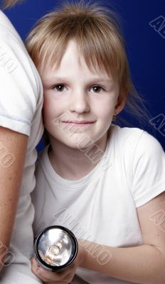 girl with flash-light