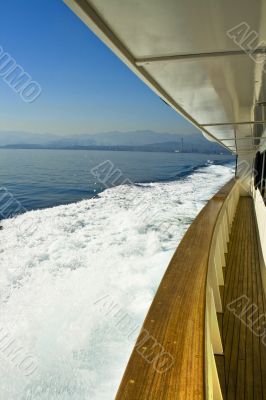 lower deck and waves