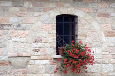 Old house near San Vincenzo al Furlo Old house near San Vincenzo al Furlo
