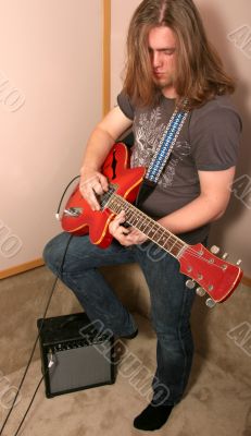 guitarist in studio