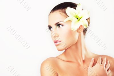 Close-up of beautiful girl with flowers