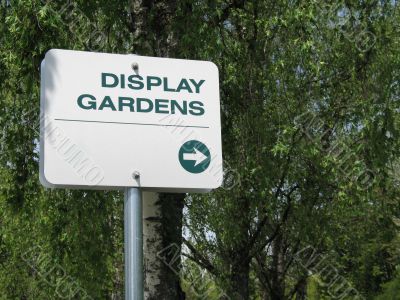 display gardens sign