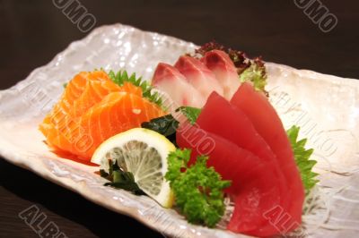 Sashimi arrangement