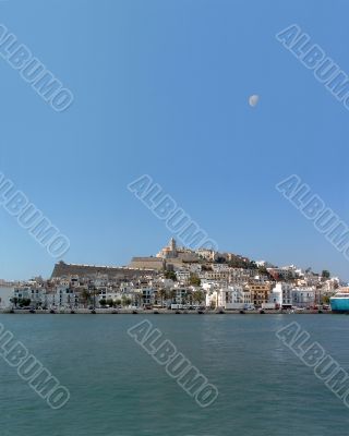 Ibiza - Eivissa Marina, Dalt Vila &amp; moon