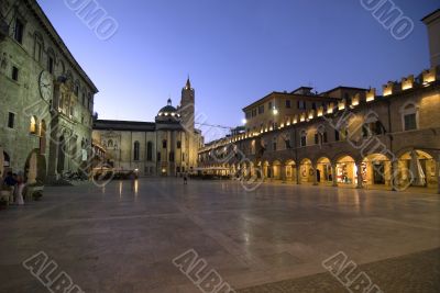 Ascoli Piceno - The main square at night Ascoli Piceno - The main square at night
